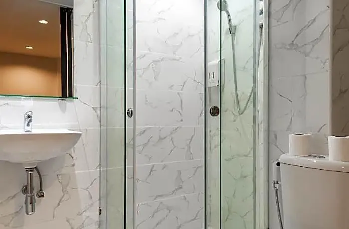 بيت شباب 19a بانكوك