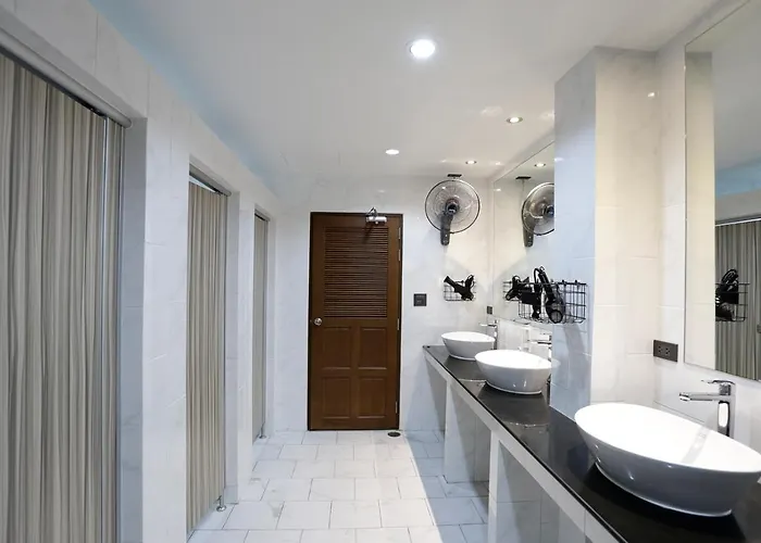 19a Auberge de jeunesse *